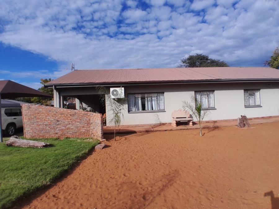 3 Bedroom Property for Sale in Kathu Northern Cape